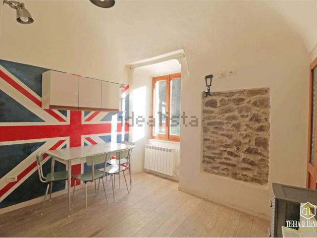 Appartamento in vendita a Pontremoli, Toscana
