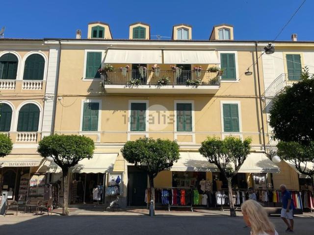Appartamento in vendita a Diano Calderina, Diano Marina