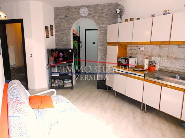 Appartamento in vendita a Marina di Carrara, Carrara
