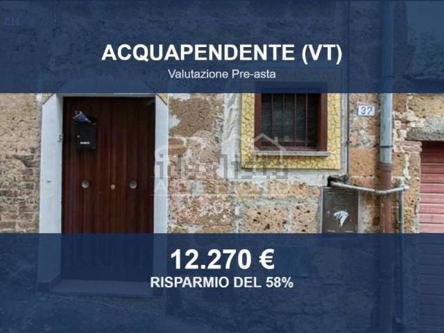 Appartamento in vendita a Acquapendente, Lazio