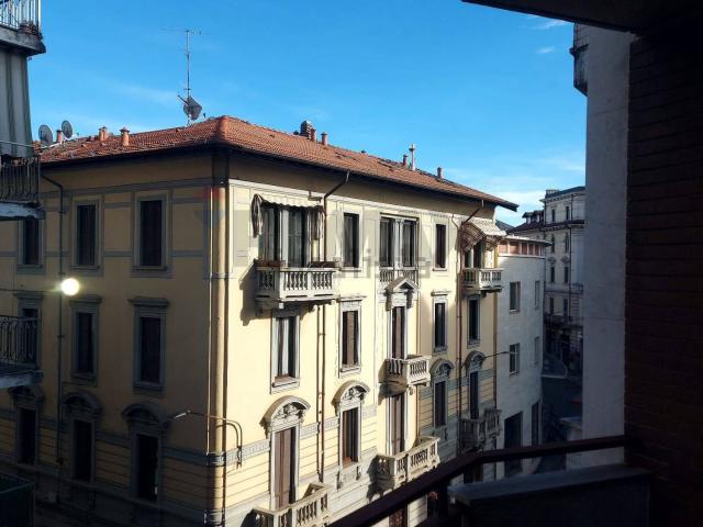 Appartamento in vendita a Biumo Superiore, Varese