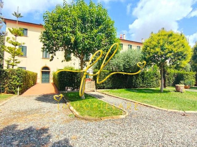 Appartamento in vendita a Cecina, Toscana