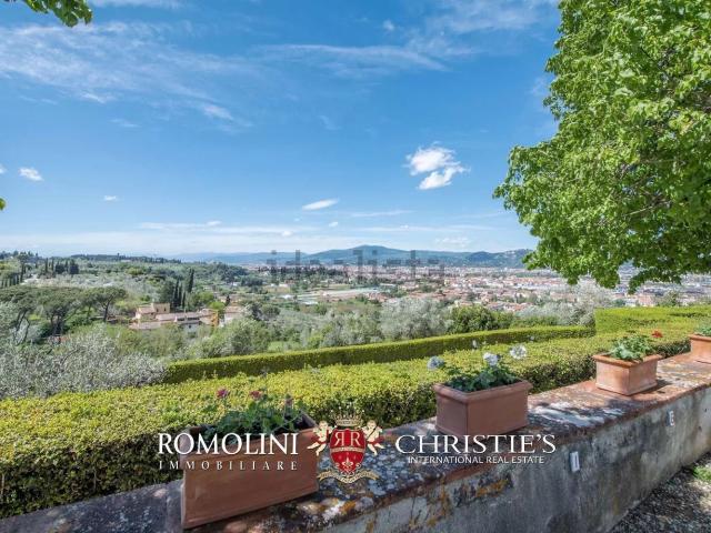 Appartamento in vendita a Quartiere 3, Firenze
