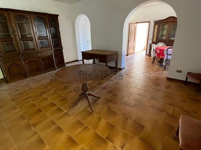 Appartamento in vendita a Follo, La Spezia