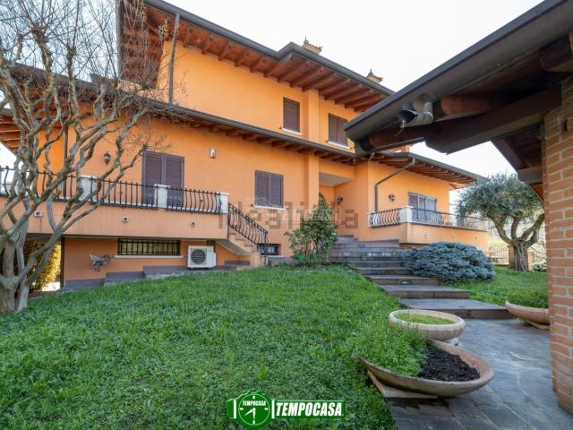 Appartamento in vendita a Osio Sotto, Lombardia