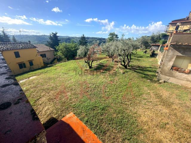 Appartamento in vendita a La Romola, San Casciano in Val di Pesa