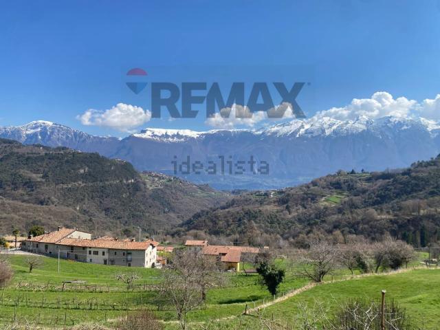 Appartamento in vendita a Comunità Montana Parco Alto Garda bresciano, Tremosine