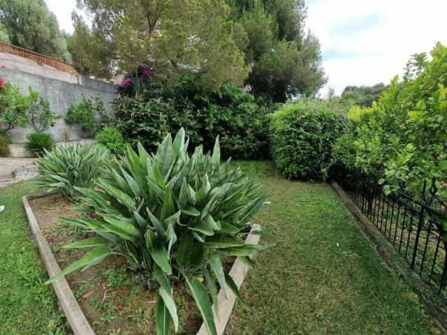 Appartamento in vendita a Vallecrosia, Liguria