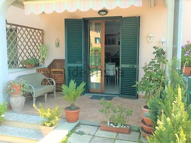 Appartamento in vendita a Castellina Marittima, Toscana
