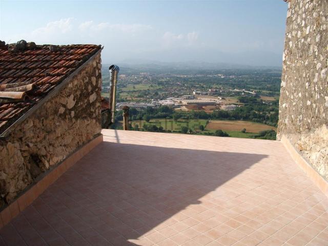Appartamento in vendita a Falvaterra, Lazio