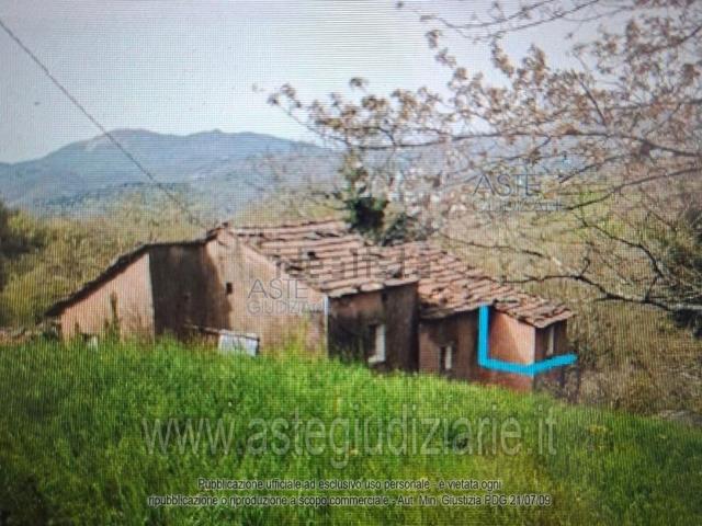 Appartamento in vendita a Varese Ligure, Liguria