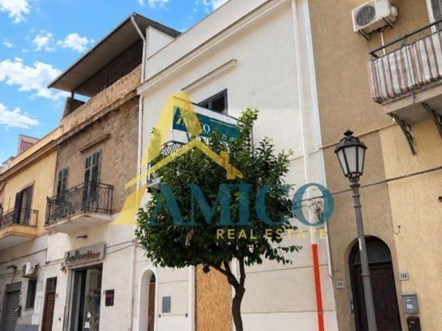 Appartamento in vendita a Punta Vugghia, Bagheria