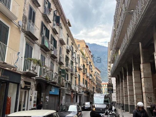Appartamento in vendita a Castellammare Di Stabia, Campania