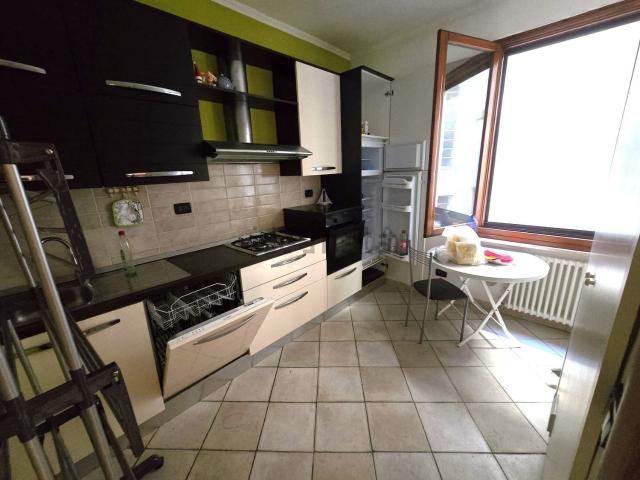 Appartamento in vendita a Sant'Erminio, Cenerente