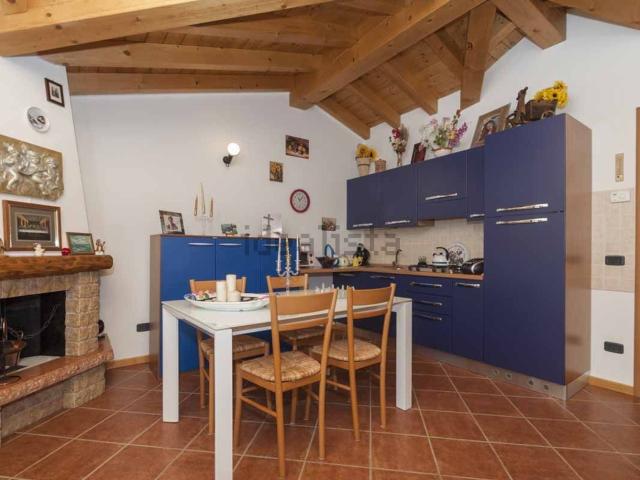Appartamento in vendita a Bianzano, Bergamo
