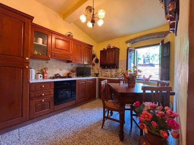 Appartamento in vendita a Pistoia, Toscana