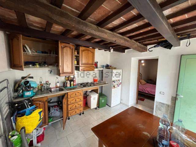 Appartamento in vendita a Sant'Antonio, Carrara