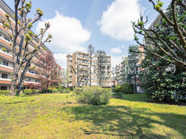 Appartamento in vendita a Bergamo, Lombardia
