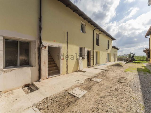 Appartamento in vendita a Unione Reno Galliera, San Pietro In Casale