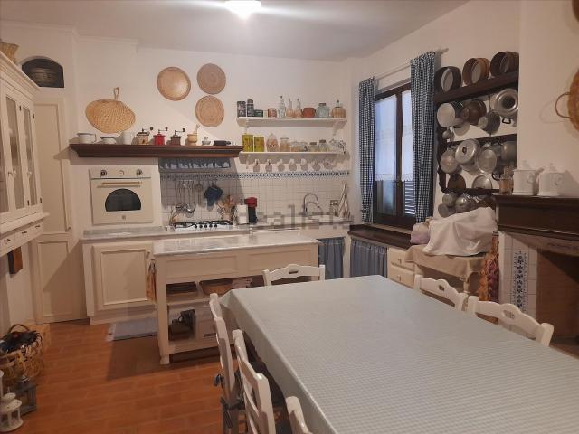 Appartamento in vendita a Panicale, Umbria