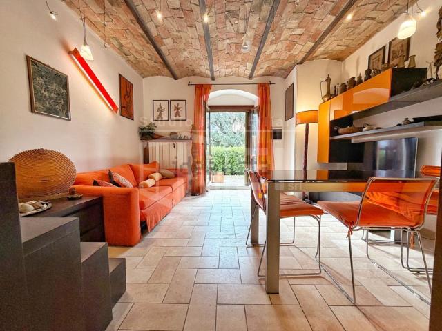 Appartamento in vendita a Quercianella, Livorno