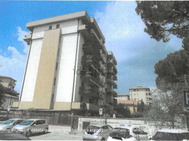 Appartamento in vendita a Prato, Toscana
