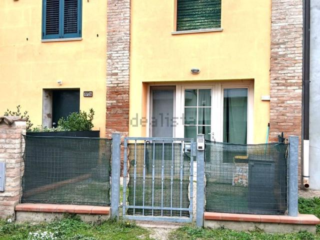 Appartamento in vendita a Ferrara, Reggio Emilia