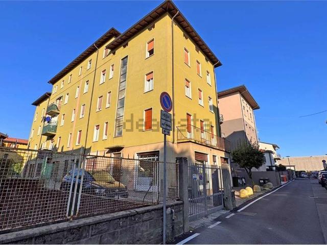 Appartamento in vendita a Redona, Bergamo