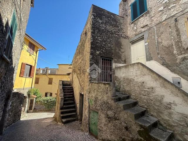 Appartamento in vendita a Sgurgola, Lazio