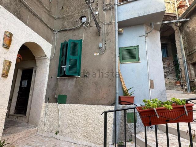 Appartamento in vendita a Serrone, Lazio