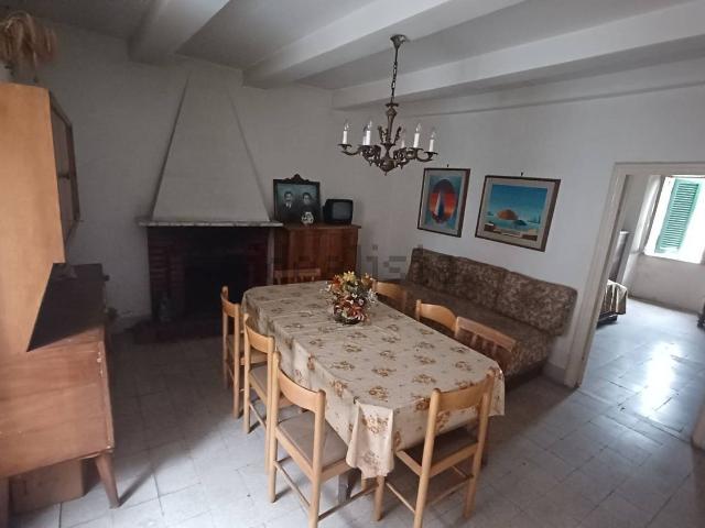 Appartamento in vendita a Maenza, Lazio