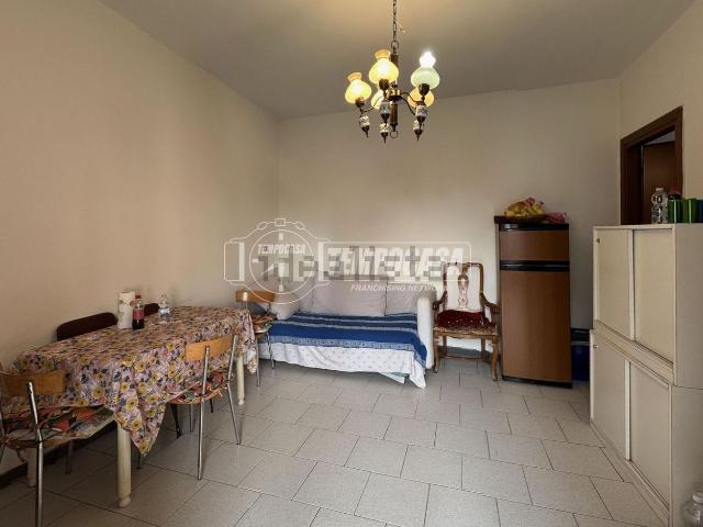 Appartamento in vendita a Chiari, Lombardia
