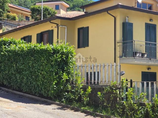 Appartamento in vendita a Fiuggi, Frosinone