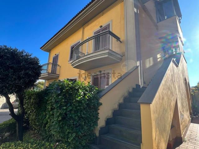 Appartamento in vendita a Casa Roma, Salerno