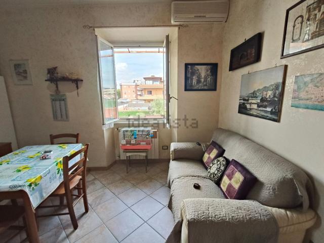 Appartamento in vendita a Morena, Roma