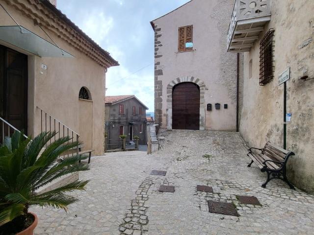 Appartamento in vendita a Rocca Massima, Lazio