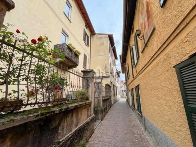 Appartamento in vendita a Pescarenico, Lecco