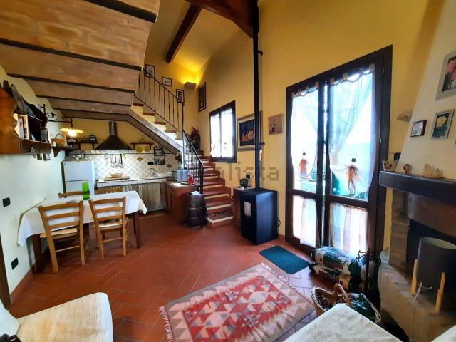 Appartamento in vendita a Montescudaio, Toscana