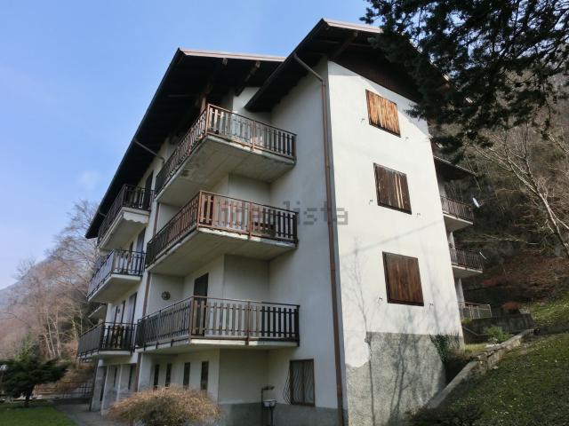Appartamento in vendita a Comunità Montana della Valle Brembana, Serina