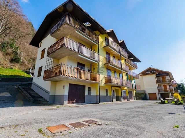 Appartamento in vendita a Comunità Montana della Valle Brembana, Serina