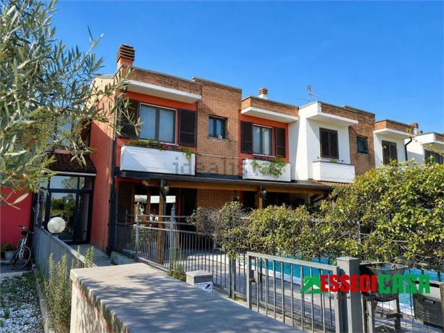 Appartamento in vendita a Casirate d'Adda, Bergamo