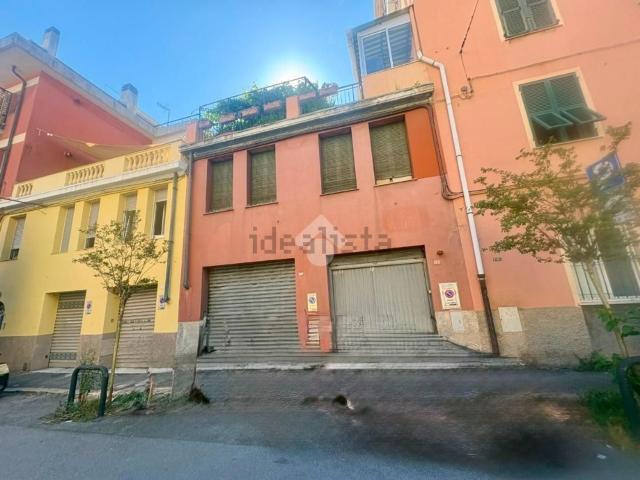 Appartamento in vendita a Medio Ponente, Serra Riccò