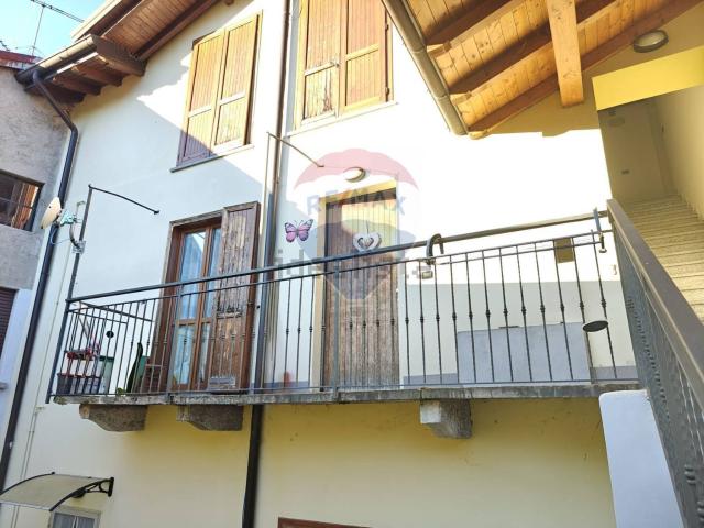 Appartamento in vendita a Comunità Montana Valli del Verbano, Ferrera Di Varese