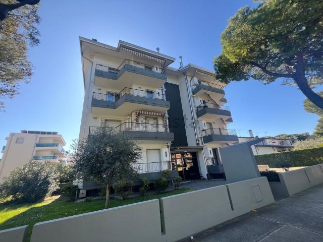 Appartamento in vendita a Lignano Pineta, Friuli-Venezia Giulia