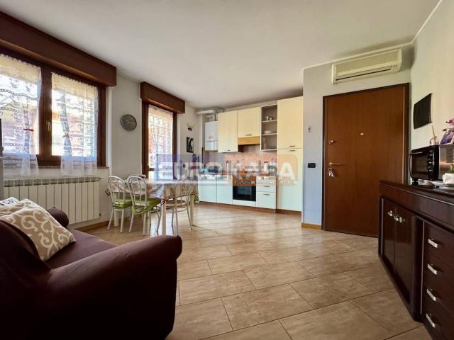 Appartamento in vendita a Bonate Sopra, Lombardia