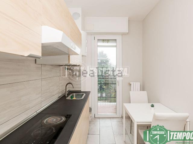 Appartamento in vendita a San Donato Milanese, Lombardia