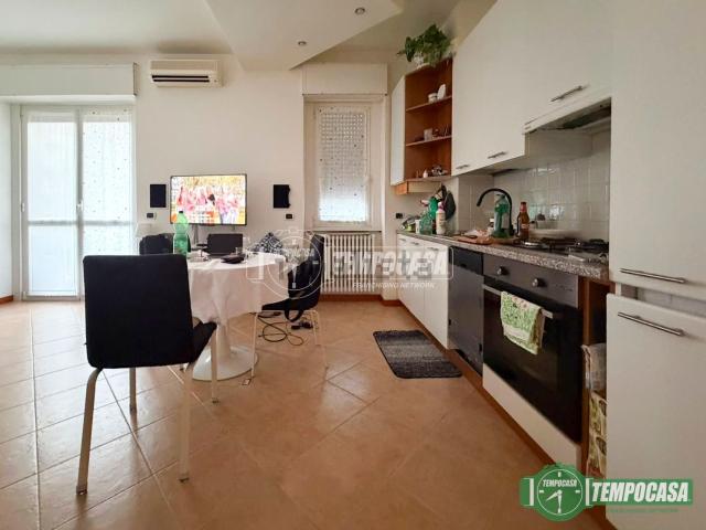 Appartamento in vendita a San Donato Milanese, Milano