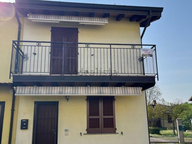 Appartamento in vendita a Chignolo Po, Lombardia