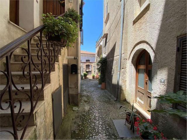 Appartamento in vendita a Colle, Atina