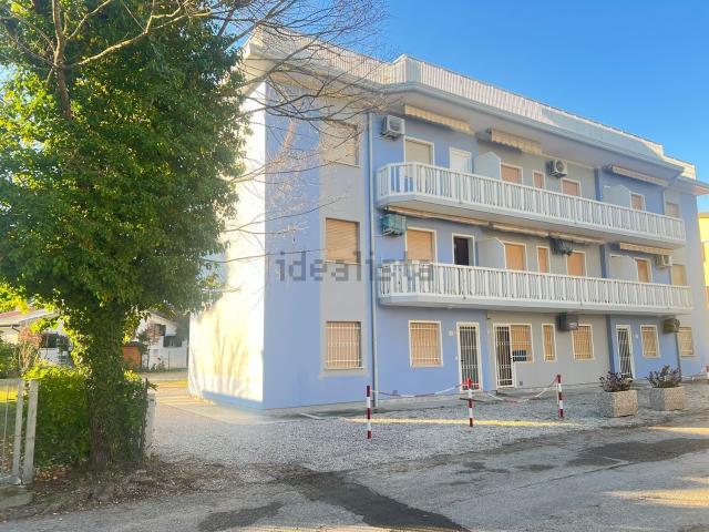 Appartamento in vendita a Lido dei Pini, San Michele Al Tagliamento